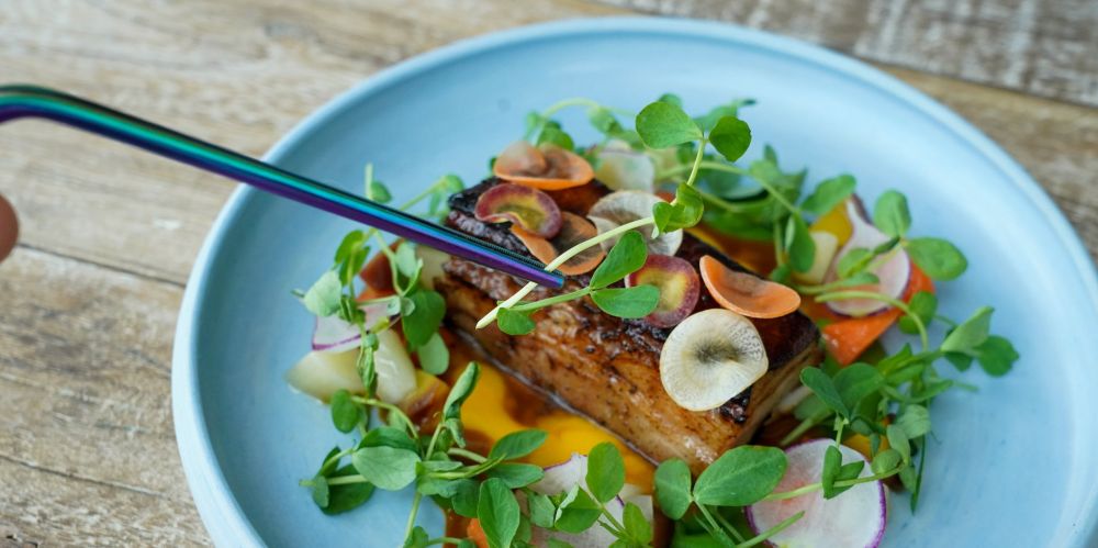 Какую микрозелень используют в ресторанах: секреты кулинарного искусства